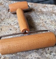 Vintage Designer - Wooden Roller - 11x6x17,5 cm